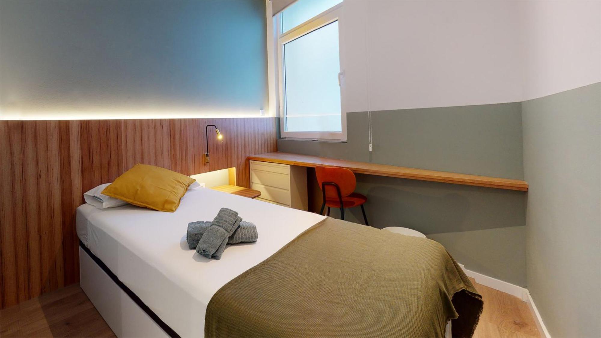 Ola Living Hostal Tetuan Madrid Buitenkant foto
