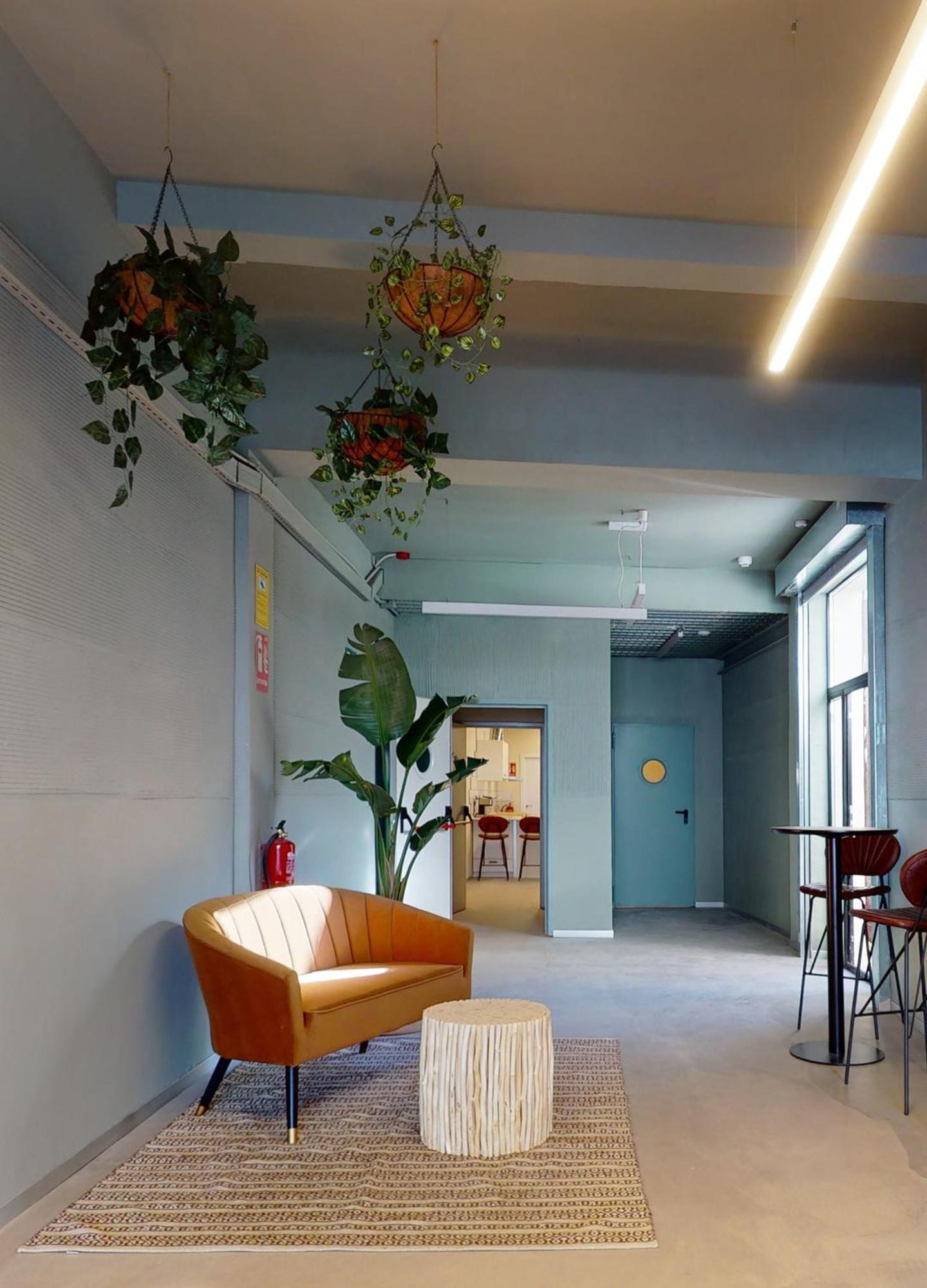 Ola Living Hostal Tetuan Madrid Buitenkant foto