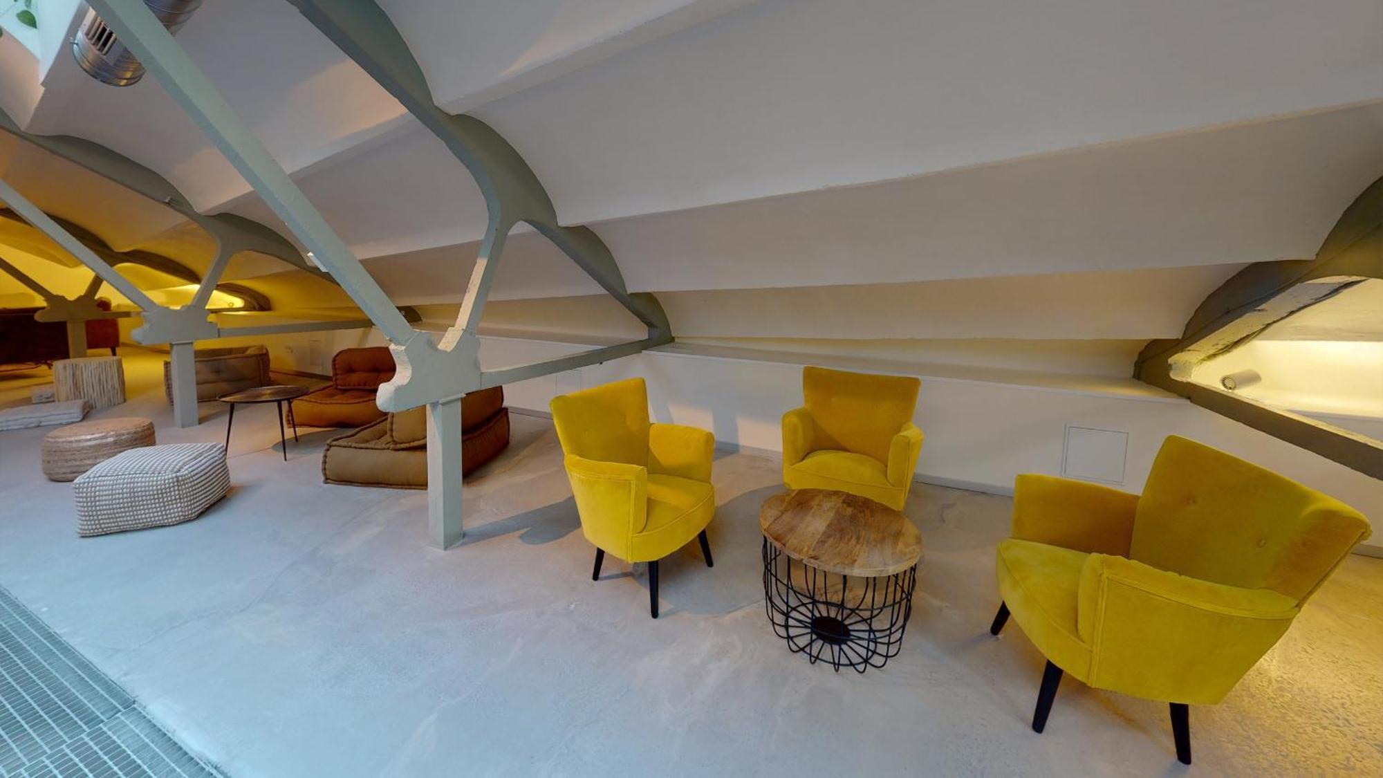 Ola Living Hostal Tetuan Madrid Buitenkant foto